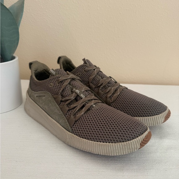 SOREL Olive Suede/Mesh Lace Up Casual Sneakers - Picture 1 of 12
